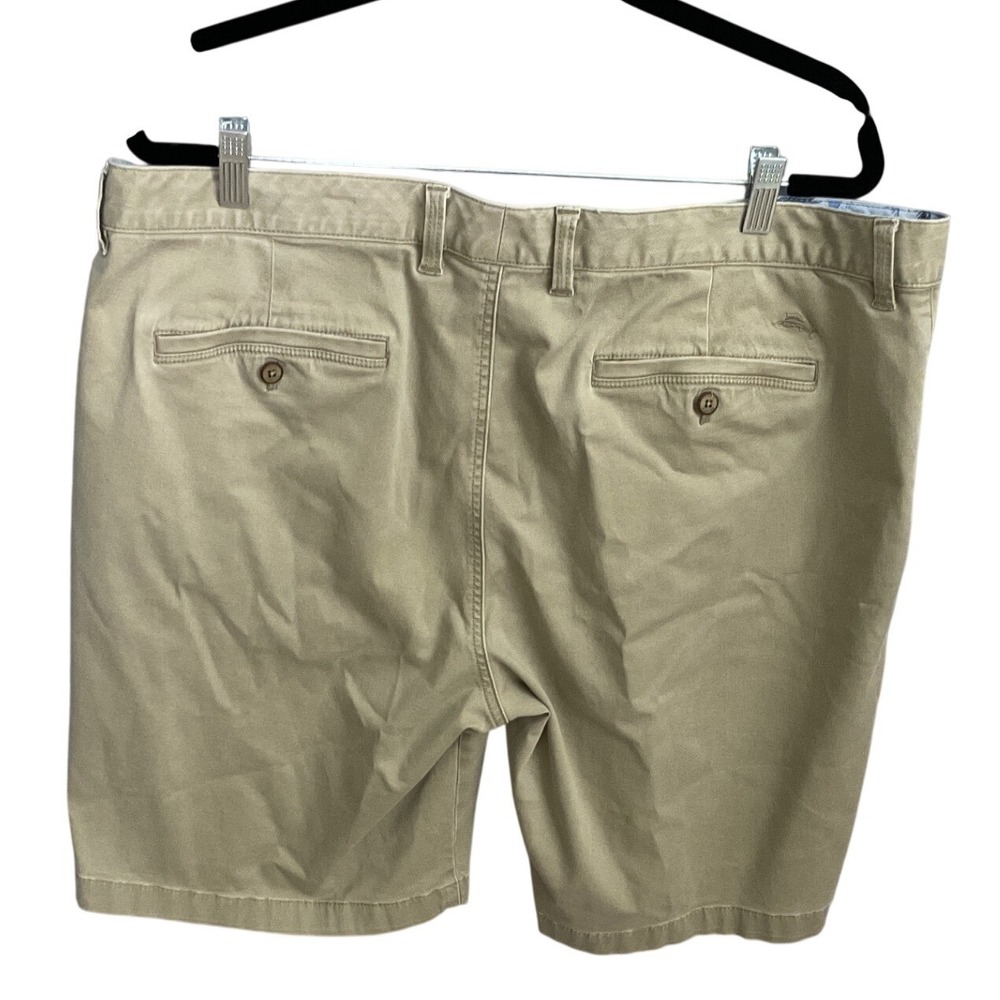 Tommy Bahama Mens Khaki Beige Chino Shorts Size 40 Flat Front Cotton Relaxed Fit - Picture 2 of 11